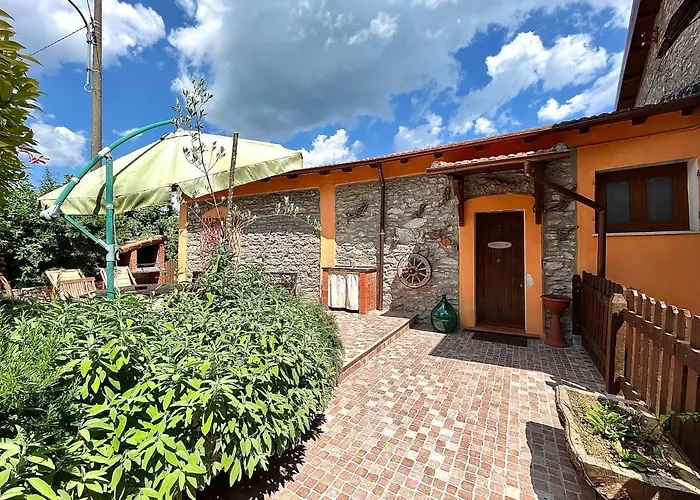 Ca De Armando - Val Di Vara E Cinque Terre *